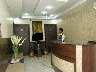 Oyo Premium Cyber Park Hotel Gurgaon Buitenkant foto